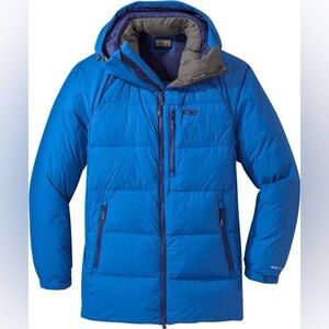 Outdoor Research Super Alpine Down Parka Puffer Jacket, M’s size Medium